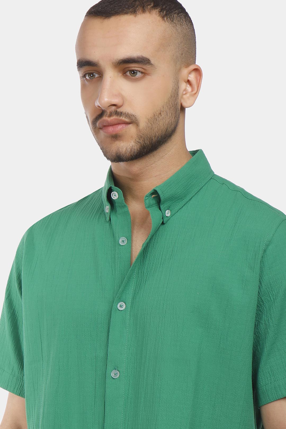 green short sleeve slim fit shirt